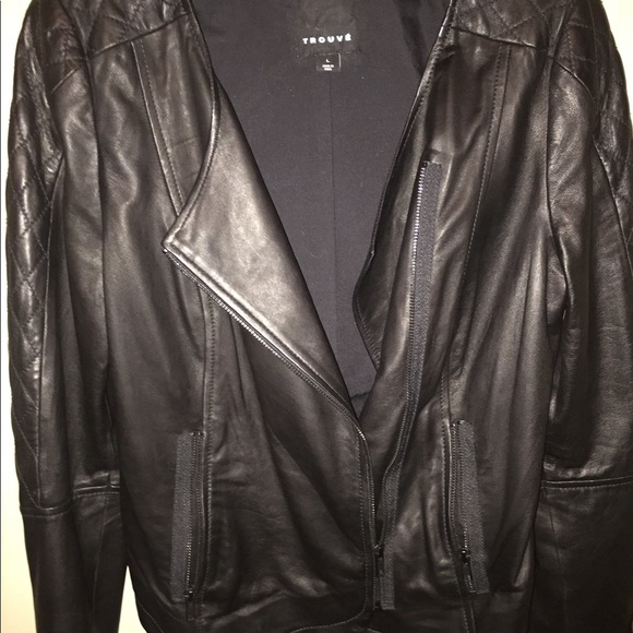 Black leather jacket by TROUVE - Picture 5 of 7